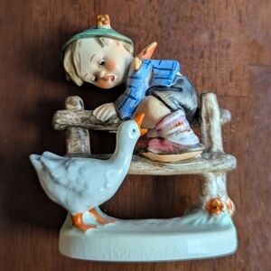 1948 MJ HUMMEL barnyard hero figurine 195